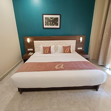 Astra Hotels & Suites Whitefield Near To Nallurahalli Metro Station And Ktpo バンガロール エクステリア 写真